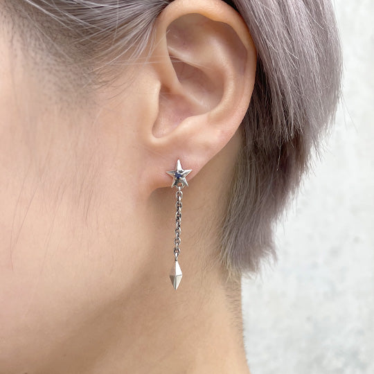 <new> Bizarre [Limited sale product] Starry silver long earrings (sold individually) GSPJ086</new>